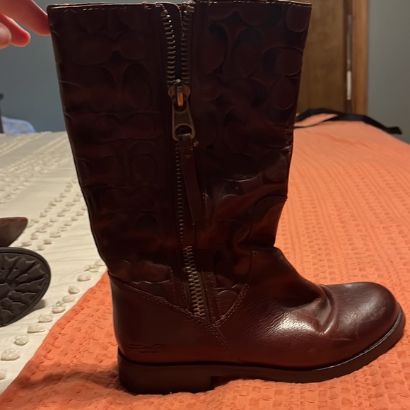 Coach tall boot - Picture 2 of 4